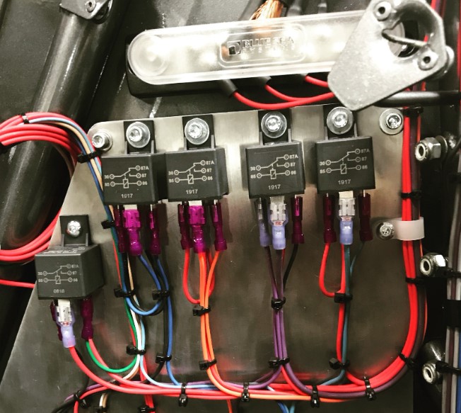 Top Sportsman Camaro Wiring